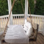 22 Diy Pallet Furniture Projects For Home And Garden